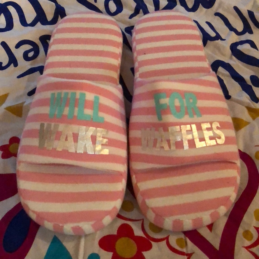 Bedroom slippers